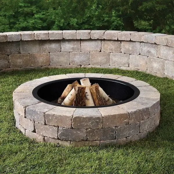 image round fire pit made of pavers